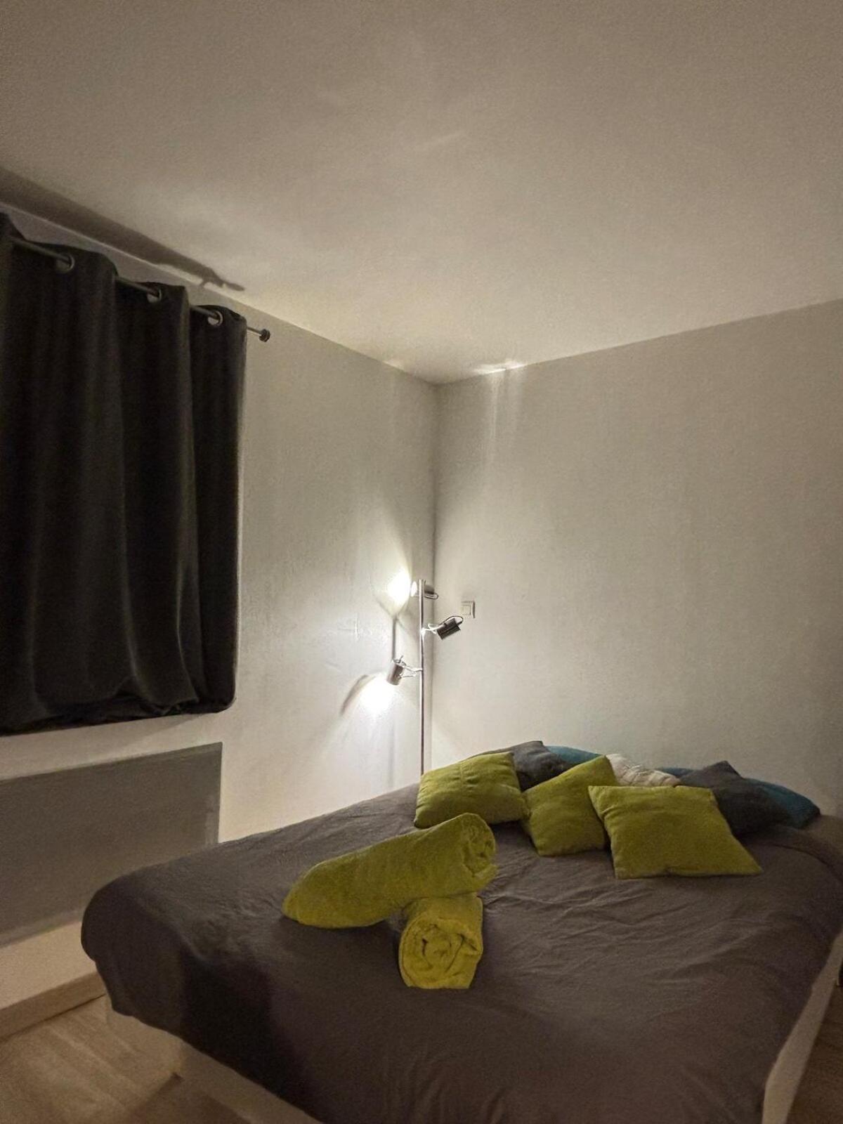 Studio 33, Centre-Ville, Proche Gare Annecy Buitenkant foto